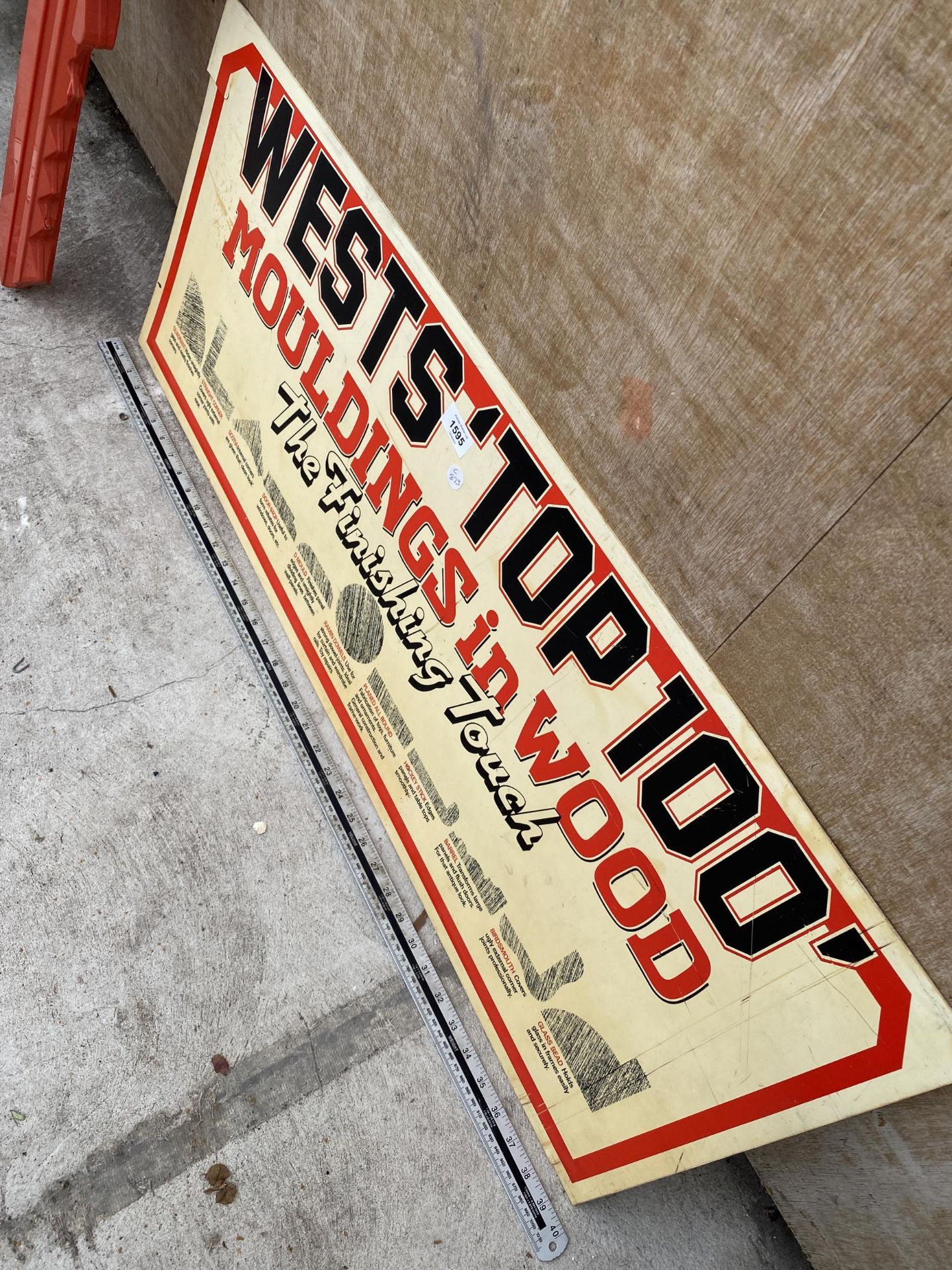 AN ASSORTMENT OF ADVERTISING SIGNS TO INCLUDE KEY CUTTING AND MOULDINGS ETC - Image 3 of 4
