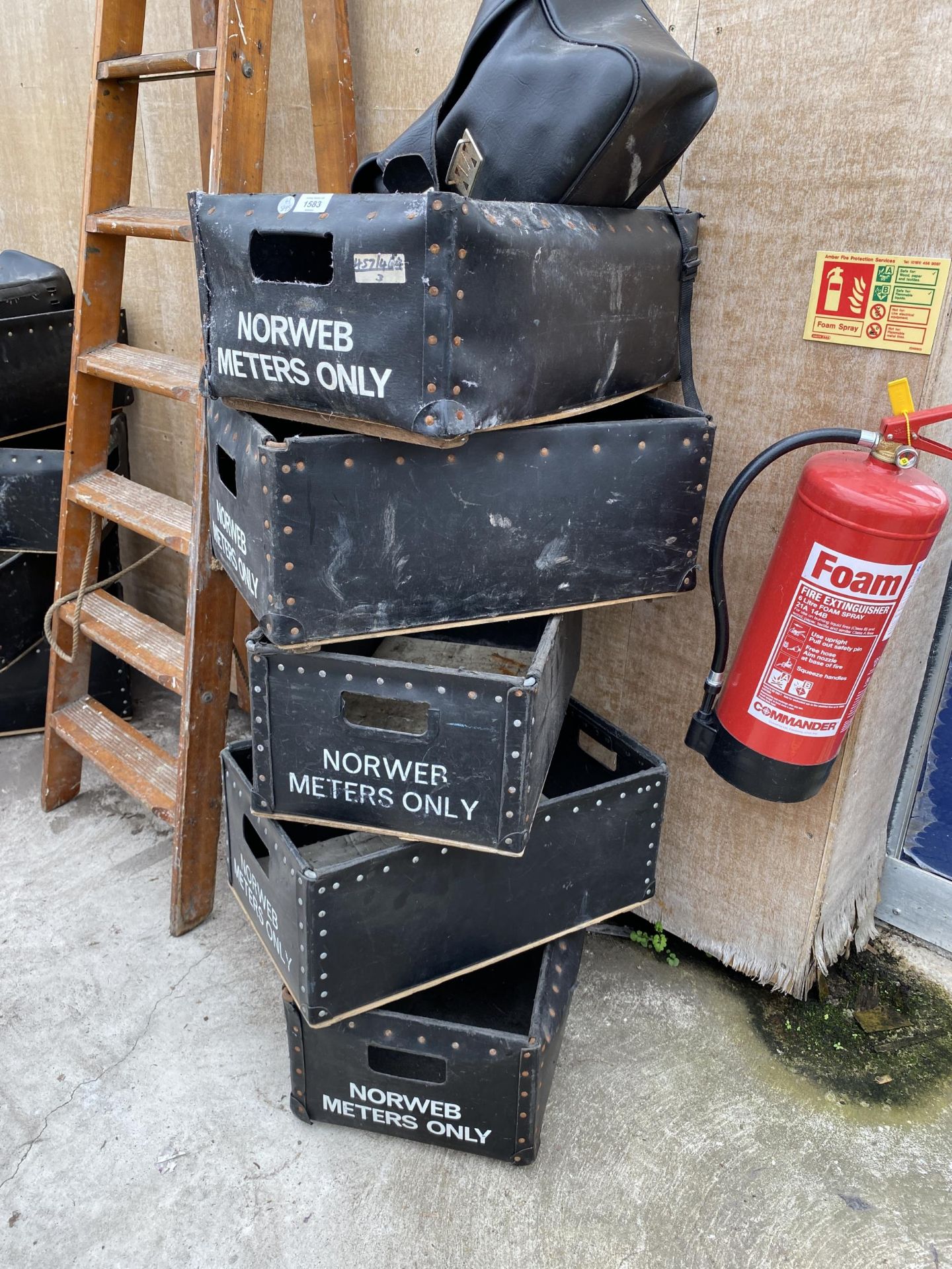 FIVE VINTAGE NORWEB STORAGE TOTE BOXES - Image 2 of 7