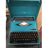 A VINTAGE SMITH CORONA TYPEWRITER