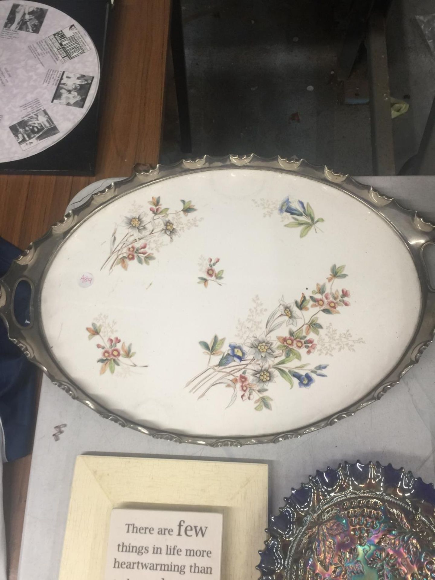 A LARGE TRAY WITH CERAMIC INNER AND SILVER PLATED EDGING, A BEAD LOOM, SET OF MONARCHS BOOKS, - Image 4 of 4