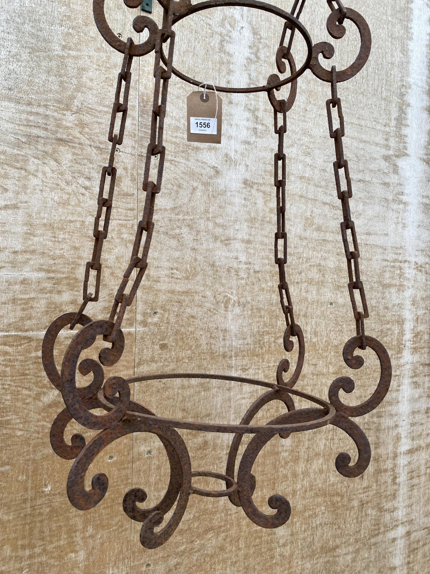 A VINTAGE DECORATIVE WROUGHT IRON HANGING TWO TIER PLANT POT HOLDER - Image 3 of 3
