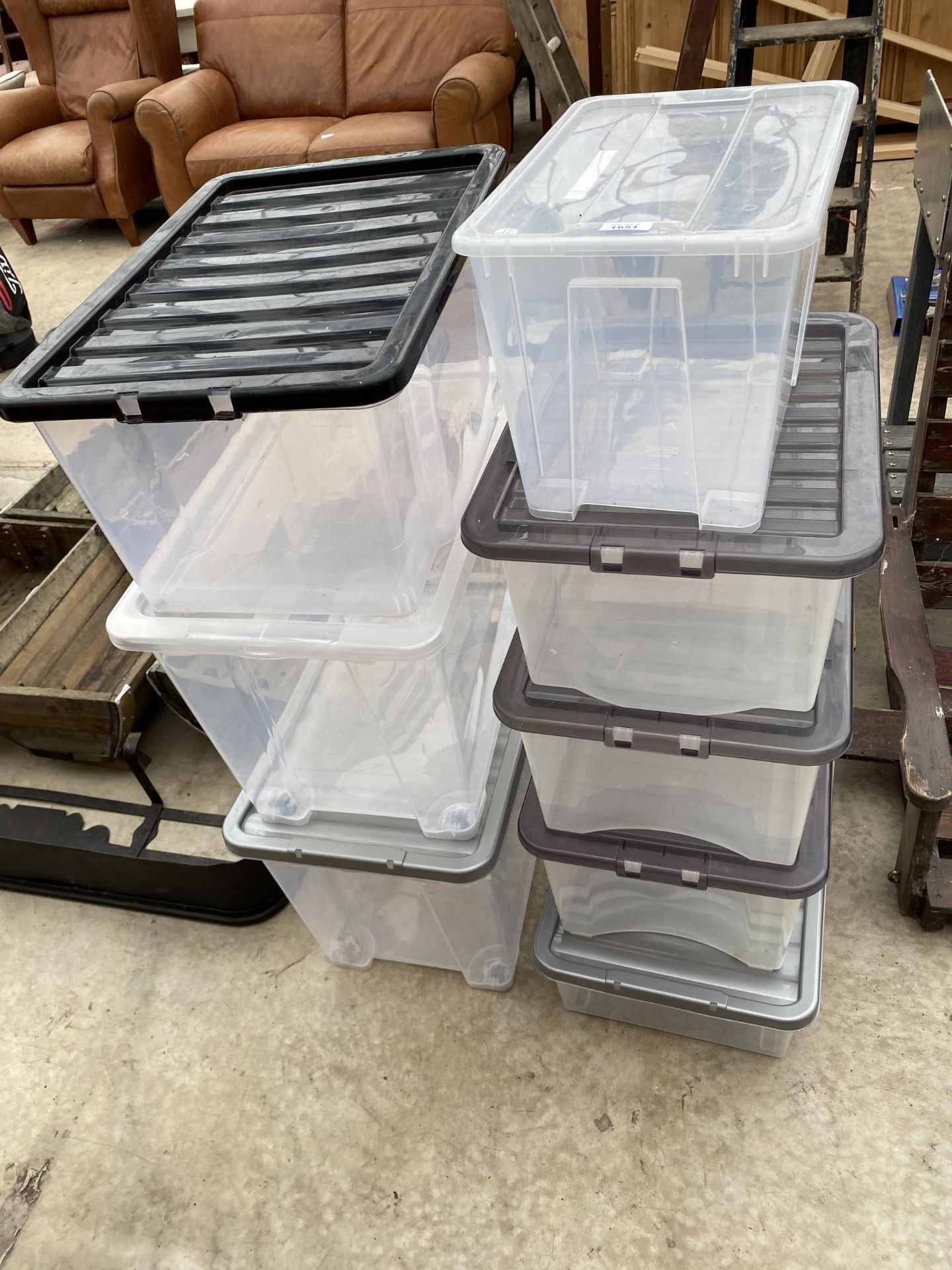 EIGHT VARIOUS PLASTIC STORAGE BOXES WITH LIDS
