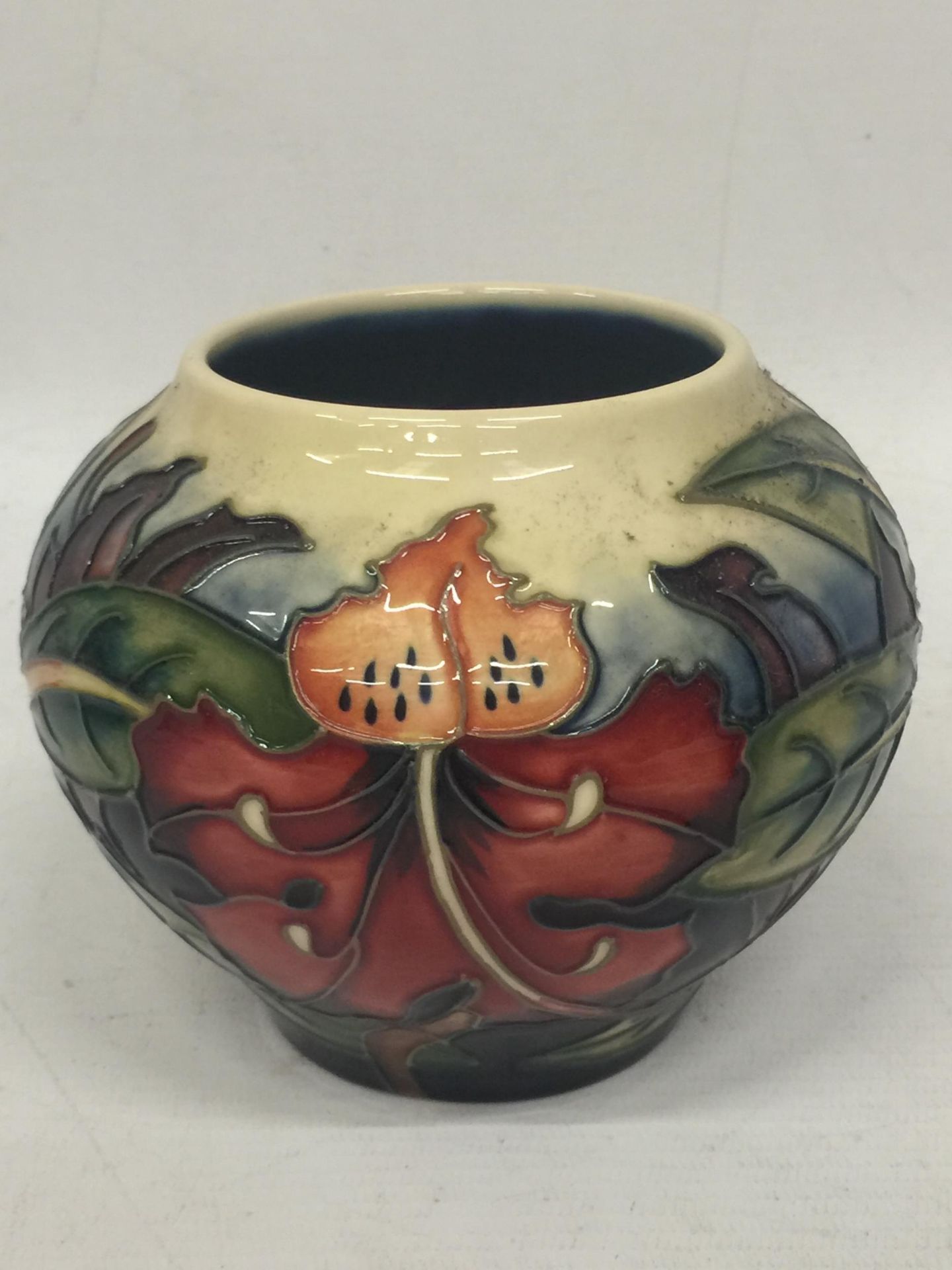 A MOORCROFT 'SIMEON' PATTERN VASE BY PHILIP GIBSON, SECONDS - Image 2 of 5