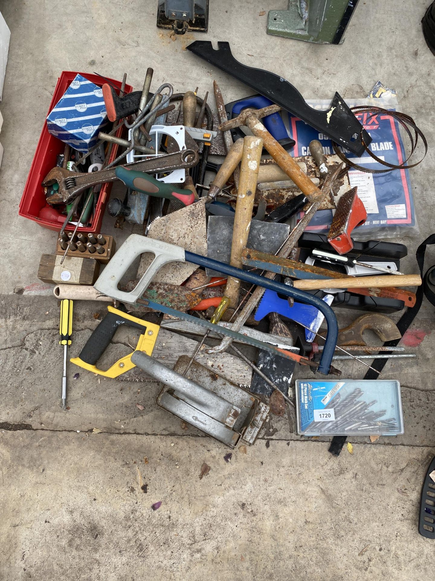 AN ASSORTMENT OF TOOLS TO INCLUDE SPANNERS AND DRILL BITS ETC