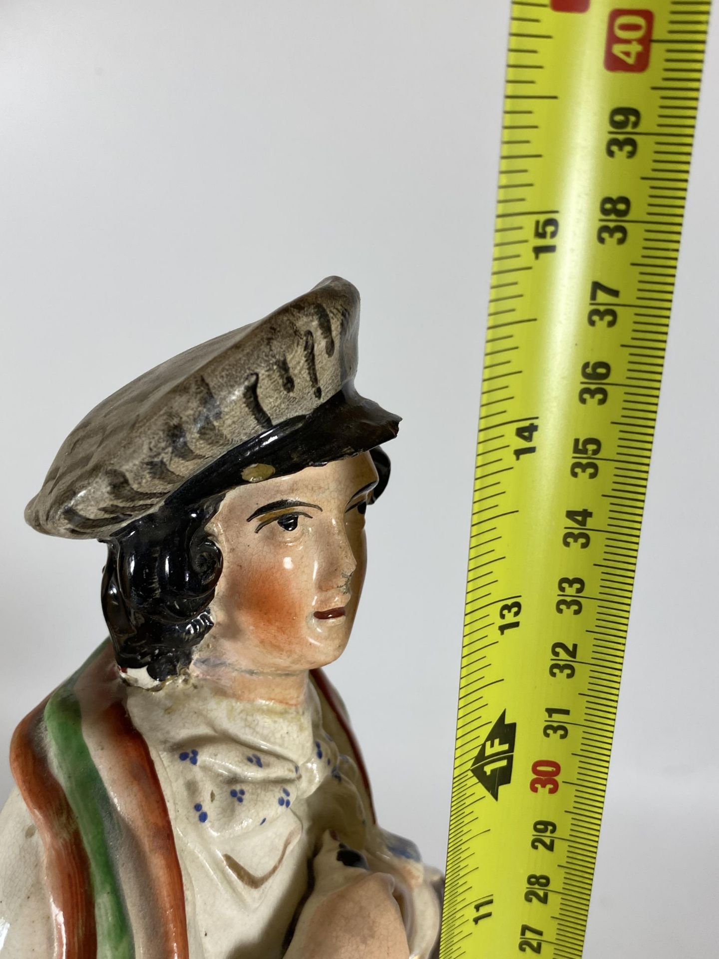 AN ANTIQUE STAFFORDSHIRE FIGURE OF A GENTLEMAN WITH SPANIEL, HEIGHT 38CM - Image 5 of 5