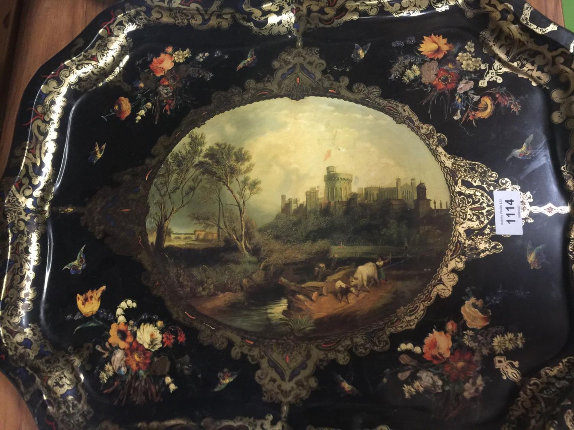 A LARGE VINTAGE METAL TRAY DEPICTING WINDSOR CASTLE FROM THE SOUTH WEST 56CM X 44CM - Image 2 of 2