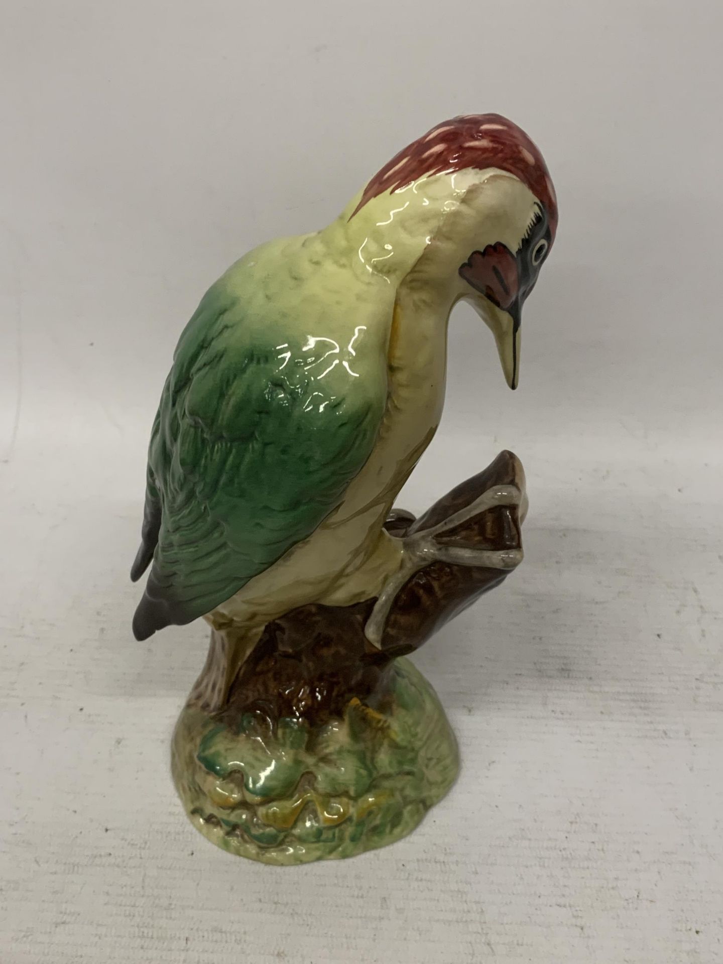 A BESWICK WOODPECKER NO. 1218 BIRD FIGURE - Image 3 of 4