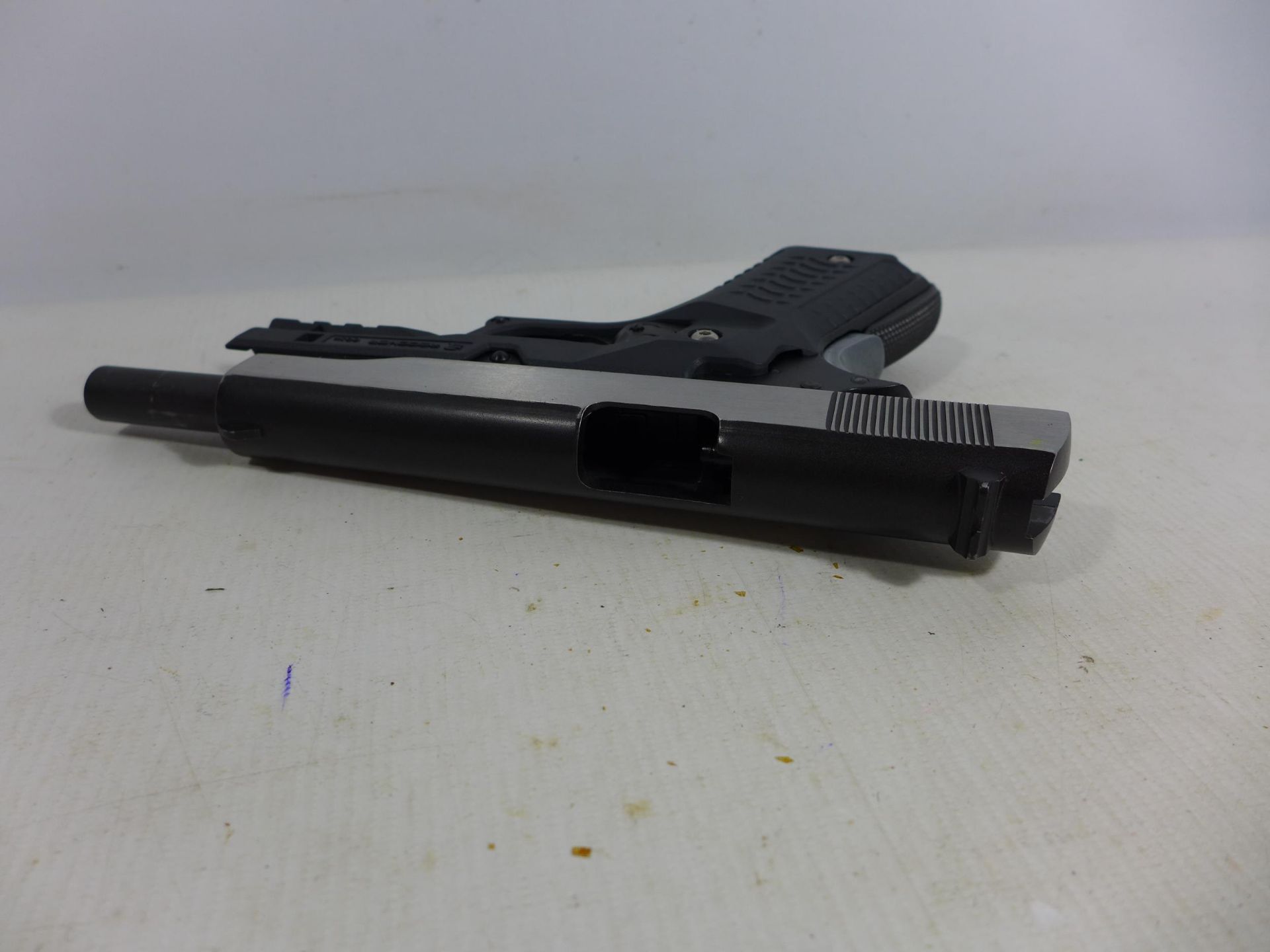 A RECOVER CC3H CO2 6MM CALIBRE AIR SOFT PISTOL, 9CM BARREL, LENGTH 22CM - Image 4 of 5