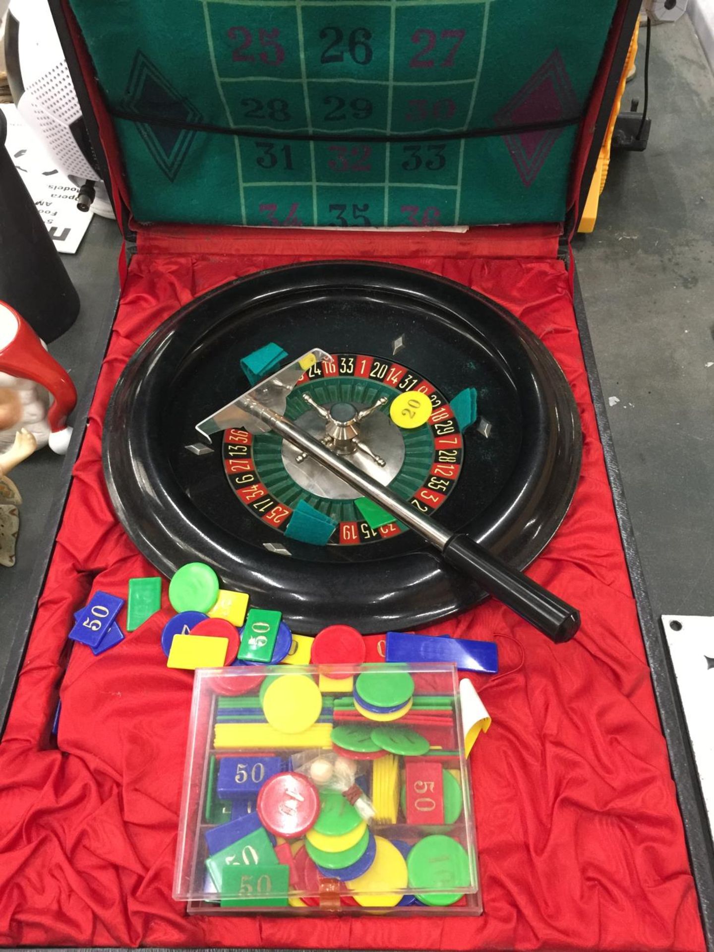 A CASED ROULETTE SET WITH WHEEL, COUNTERS, FELT MAT, ETC - Image 3 of 3