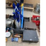 AN ASSORTMENT OF ITEMS TO INCLUDE A CAMPING CHAIR, A BRACE DRILL AND GARDEN TOOLS ETC