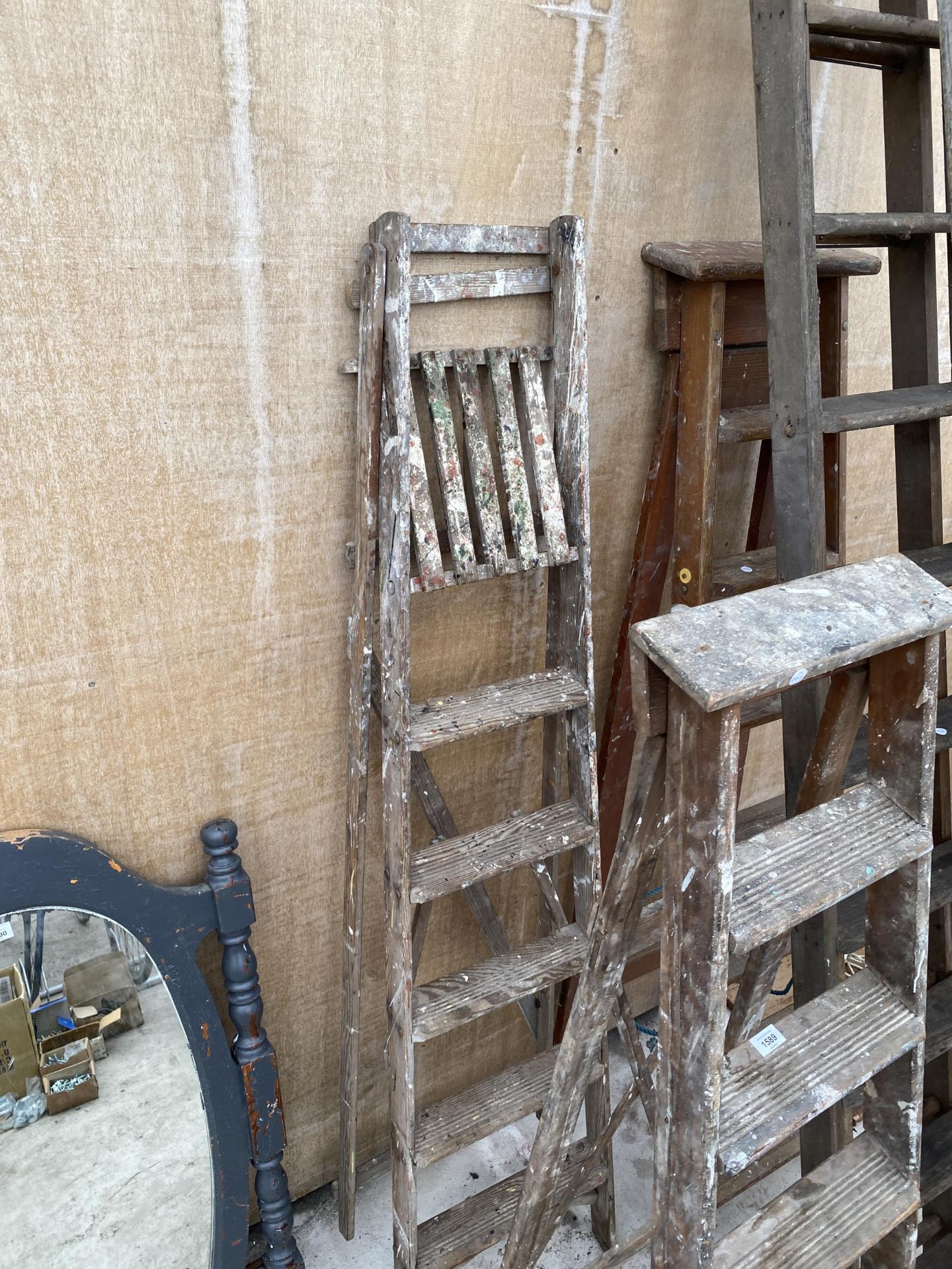 TWO VINTAGE WOODEN STEP LADDERS TO INCLUDE A SIX RUNG AND A FIVE RUNG - Image 2 of 3