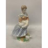 A ROYAL WORCESTER OLD COUNTRY WAYS 'A FARMER'S WIFE' FIGURE