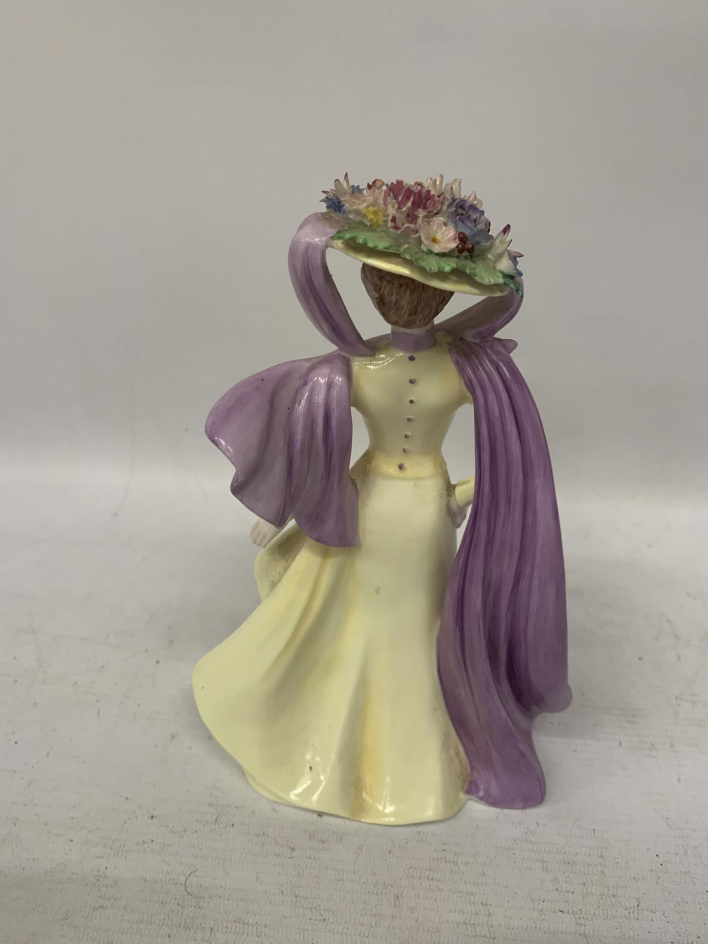 A COALPORT LIMITED EDITION 'THE ASCOT LADY' FIGURE - Image 2 of 3