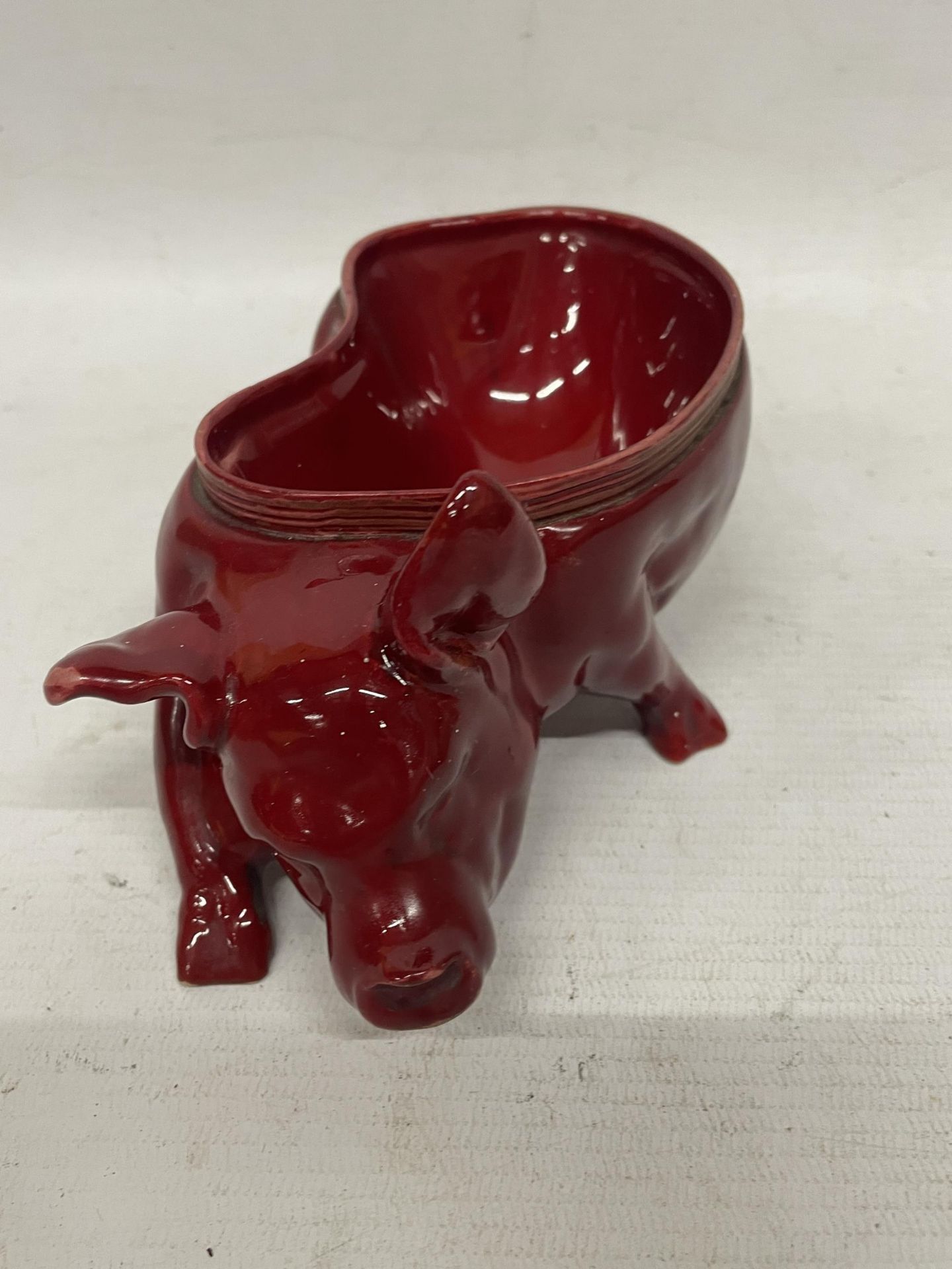 A RARE ROYAL DOULTON FLAMBE PIG OPEN SALT ANIMAL FIGURE - Image 2 of 5