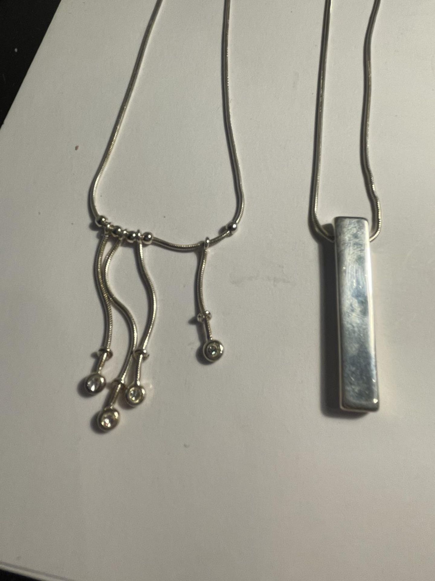 FOUR SILVER NECKLACES WITH PENDANTS - Image 2 of 4