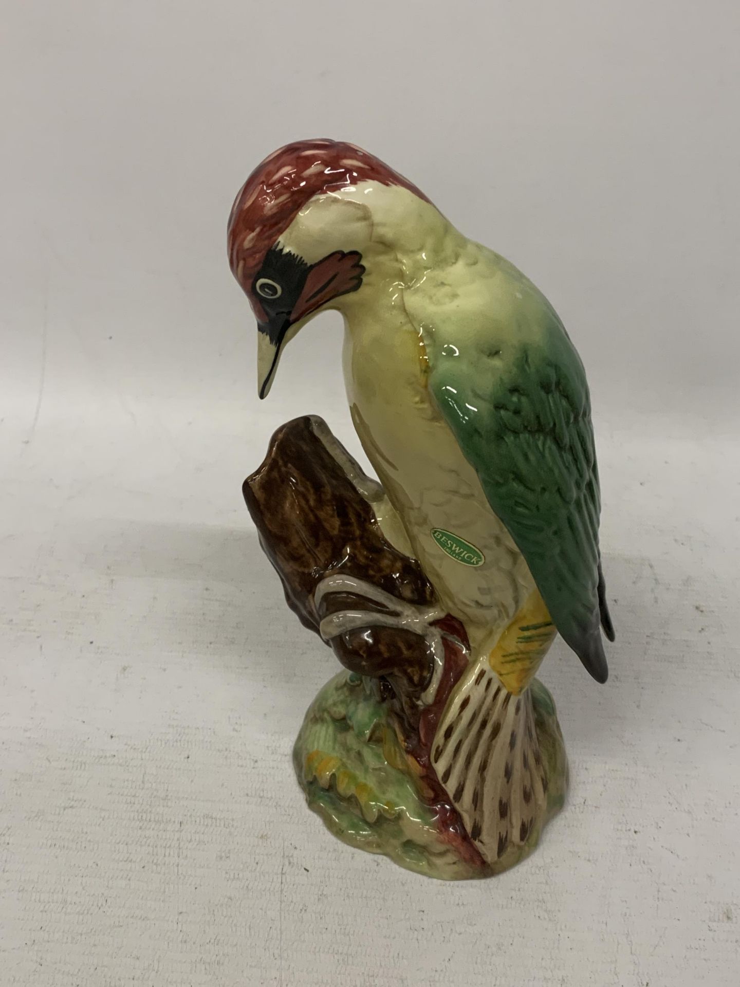 A BESWICK WOODPECKER NO. 1218 BIRD FIGURE