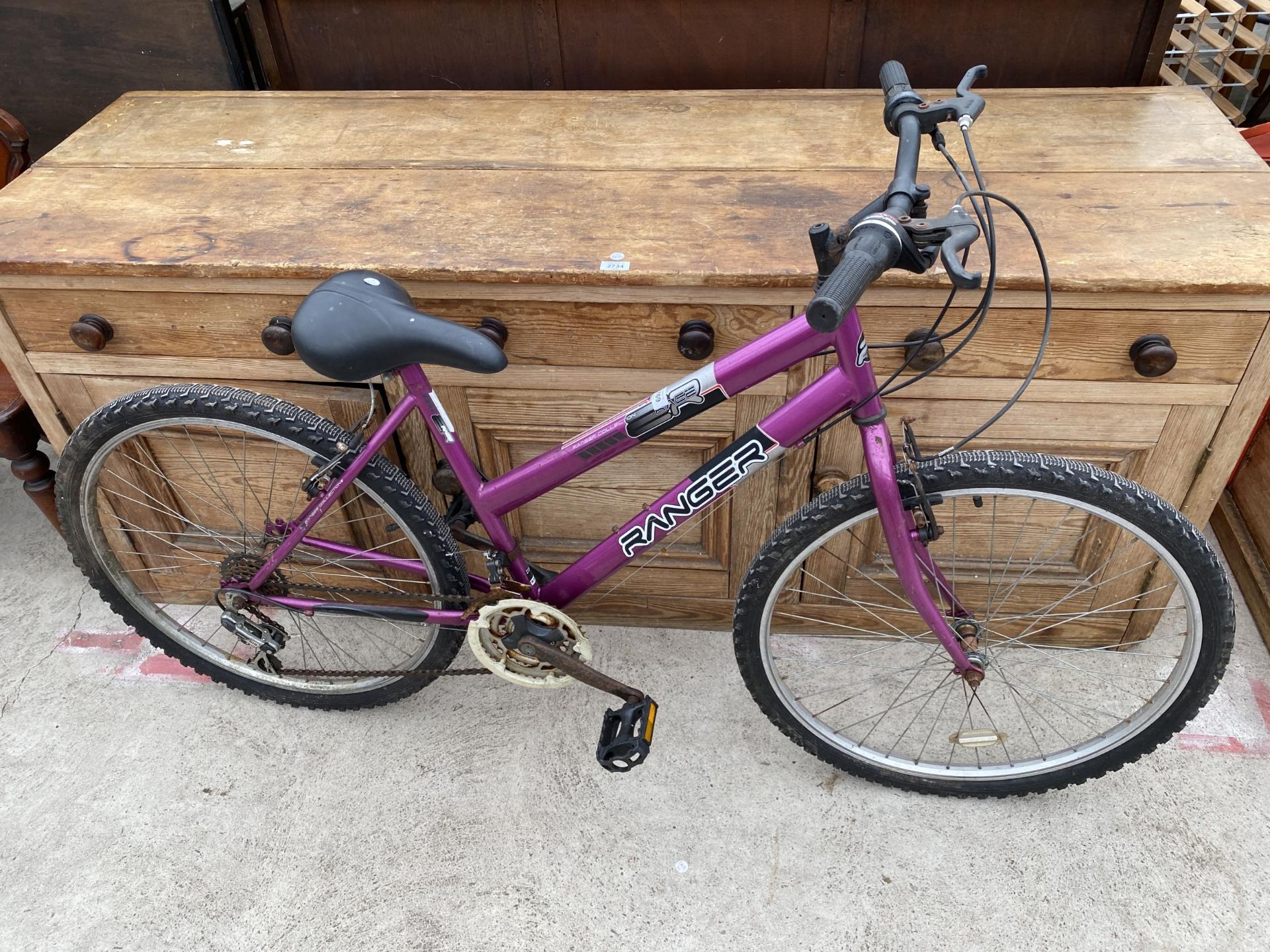 A LADIES RANGER BIKE WITH 18 SPEED GEAR SYSTEM