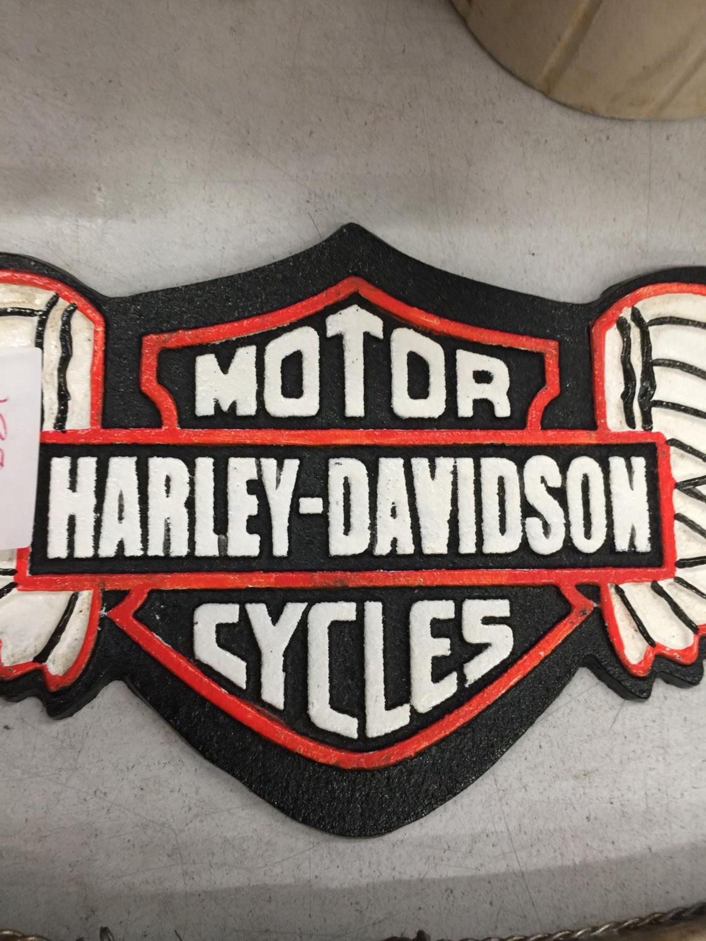 A CAST HARLEY DAVIDSON MOTOR CYCLE SIGN - Bild 2 aus 2