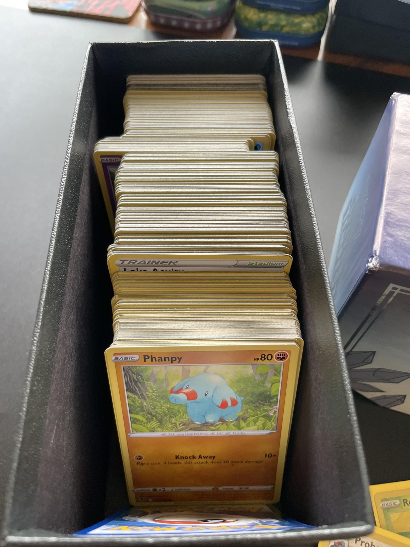 A TRAINER BOX OF ASSORTED POKEMON CARDS, GAME TOKENS, HOLOS ETC - Image 4 of 4