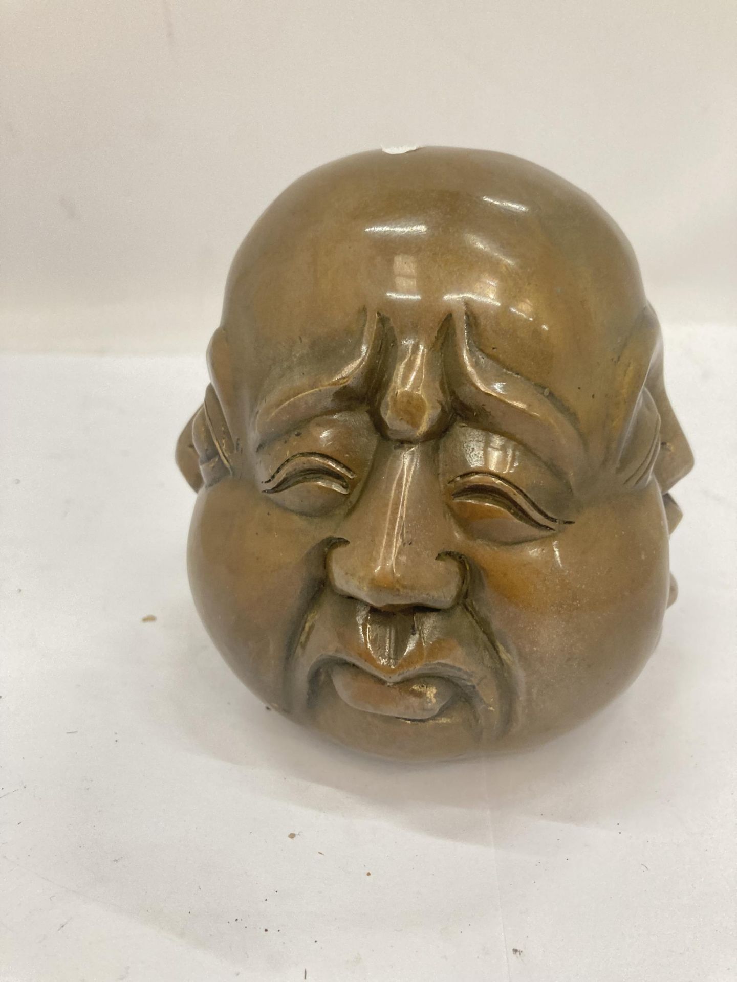 A BRASS FOUR FACED BUDDHA HEAD - Image 2 of 6