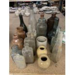 A COLLECTION OF VINTAGE GLASS AND CERAMIC BOTTLES