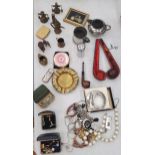 A MIXED LOT TO INCLUDE PIPES, COSTUME JEWELLERY, TRAVEL CLOCK ETC