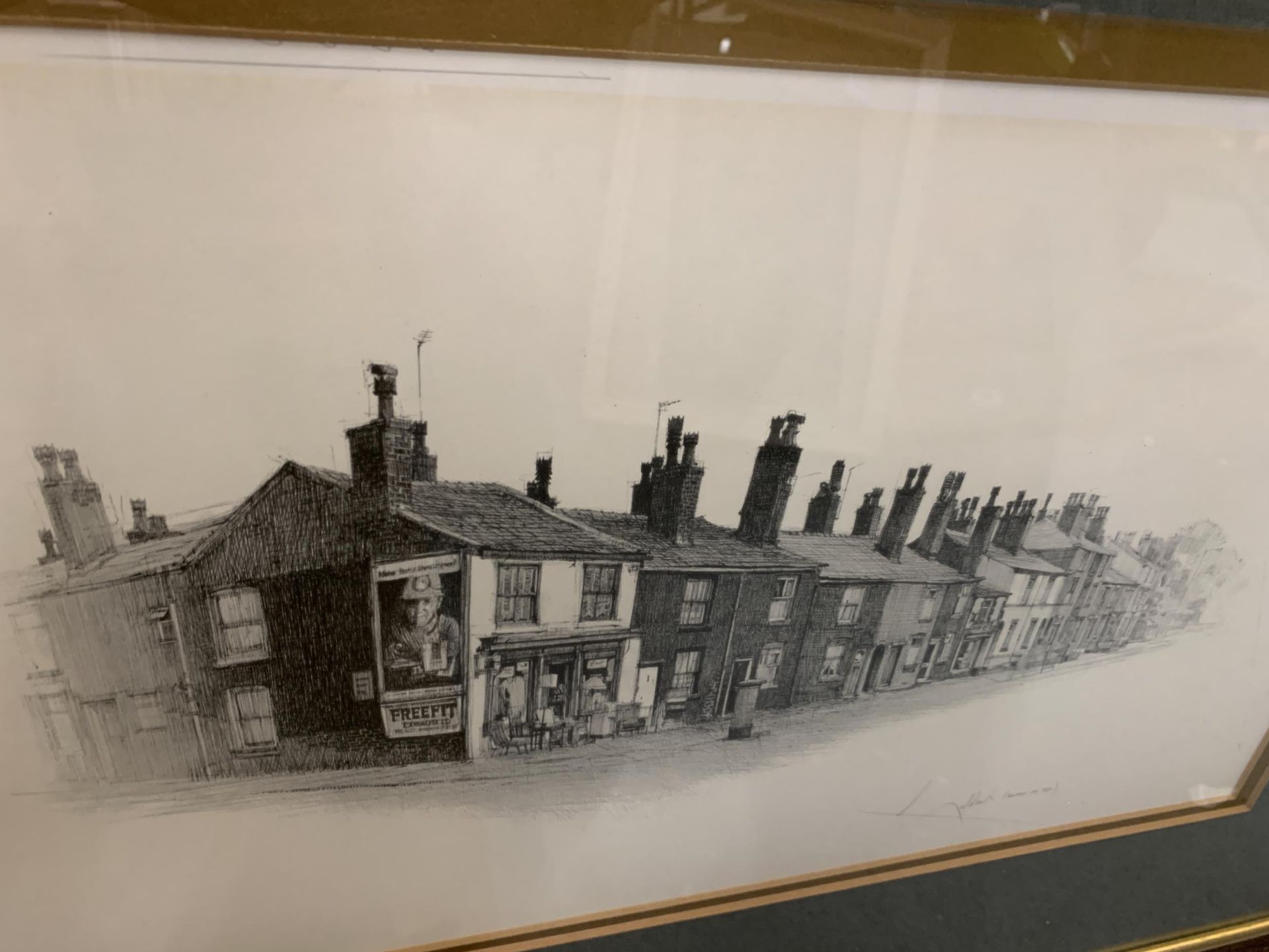 SIX VARIOUS FRAMED PRINTS OF BUILDINGS AND STREETS TO INCLUDE A GELDART LIMITED EDITION, CHRISTMAS - Image 8 of 8