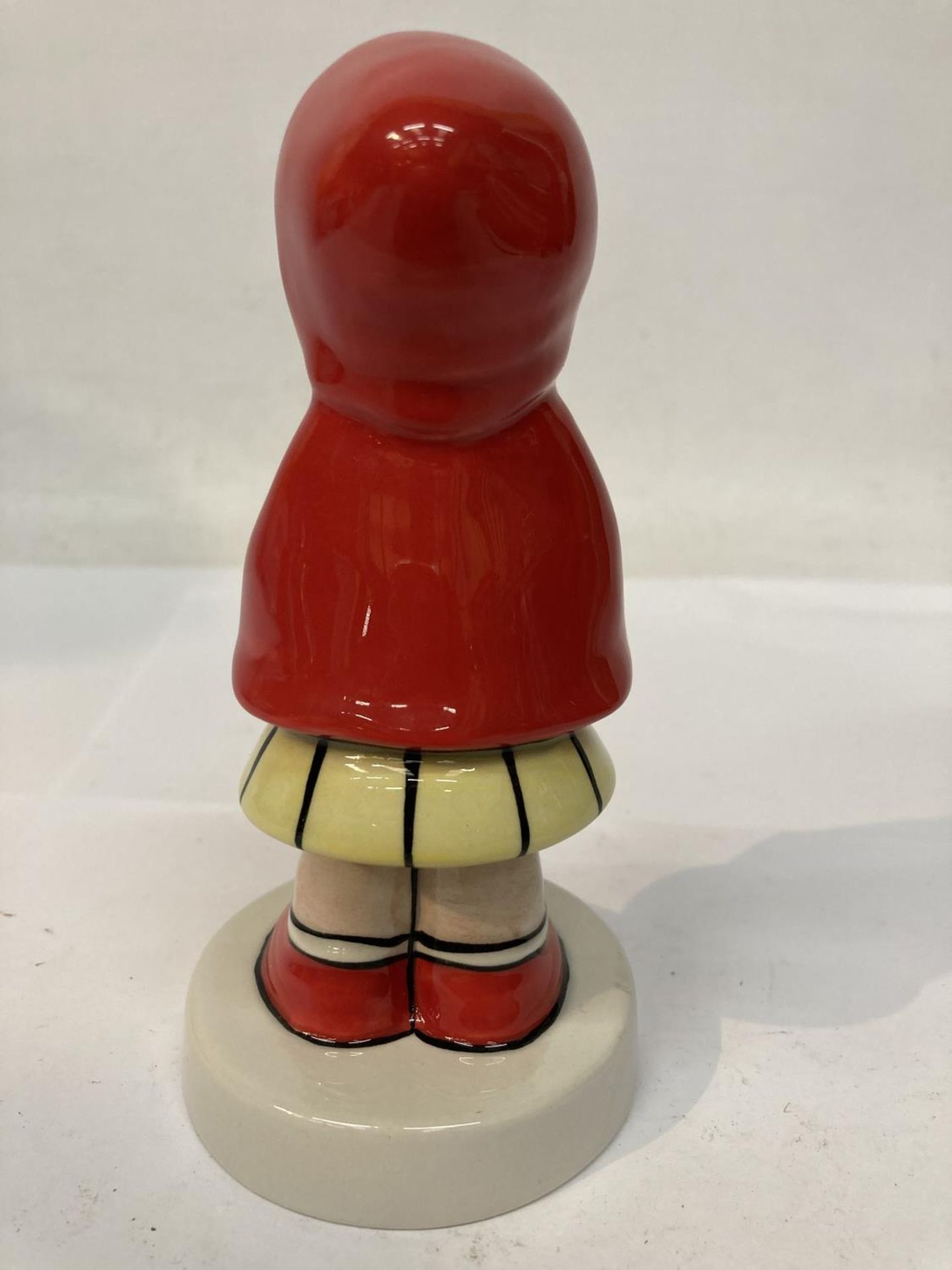 A LIMITED EDITION LORNA BAILEY LITTLE RED RIDING HOOD FIGURE WITH CERTIFICATE, 10/50 - Image 2 of 6