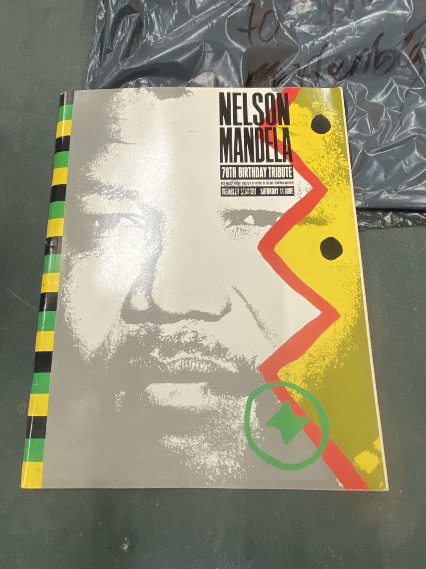 FIVE MUSIC RELATED BOOKLETS TO INCLUDE MARILLION, STARLIGHT EXPRESS, NELSON MANDELA 70TH BIRTHDAY - Image 5 of 5