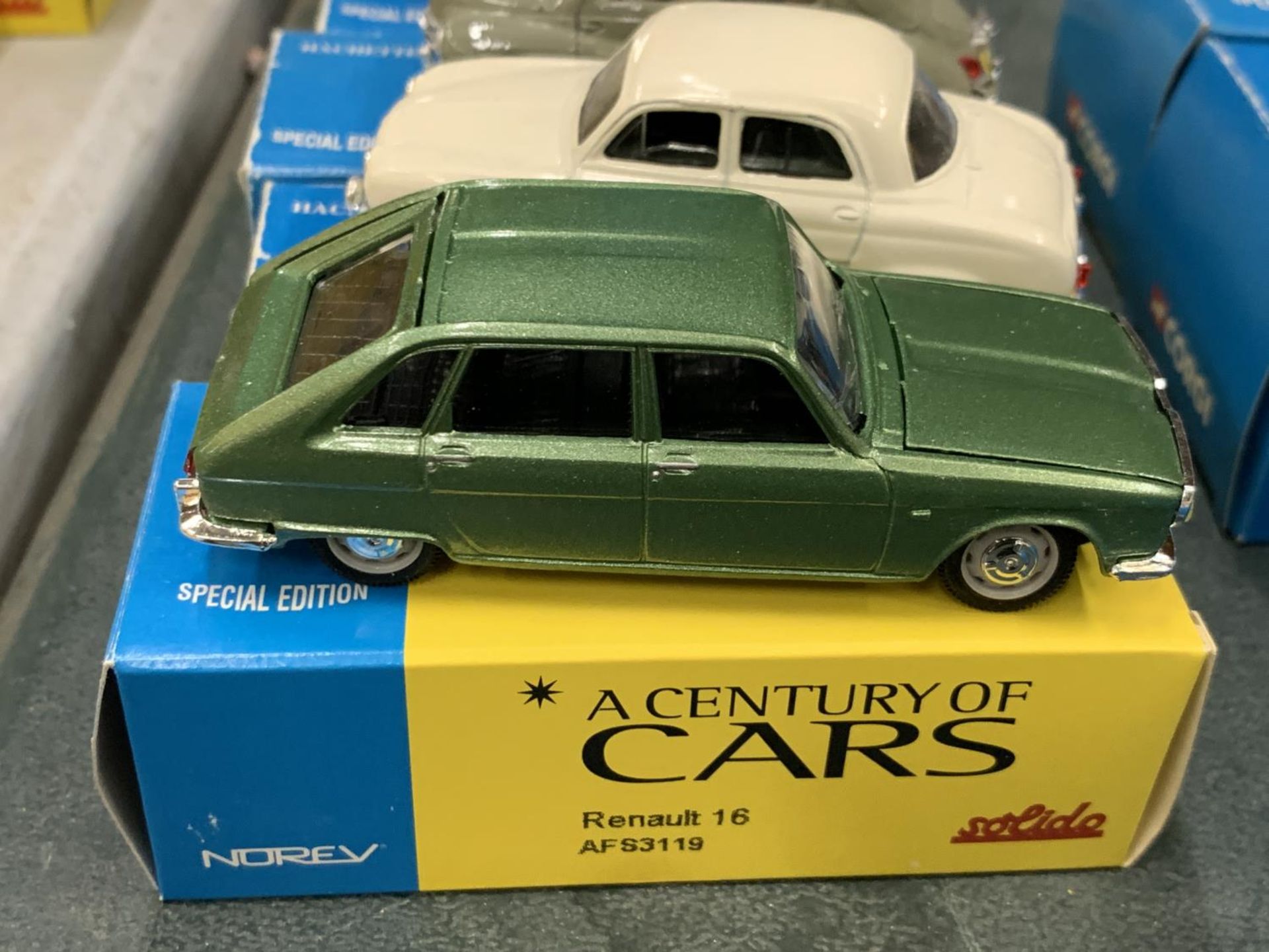 FOUR BOXED CORGI 'A CENTURY OF CARS' TO INCLUDE A RENAULT CLIO, 4 CV, 16 AND DAUPHINE - Image 3 of 3