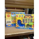 TWO BOXED NODDY ITEMS - HORNBY PLAYSET AND VEHICLE SET