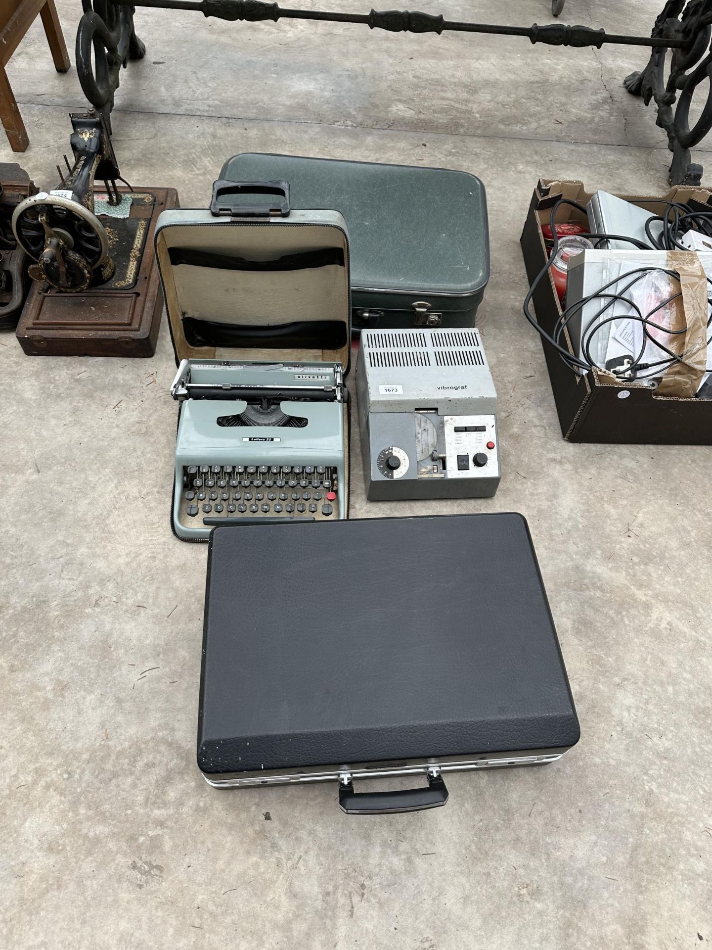 AN ASSORTMENT OF ITEMS TO INCLUDE AN OLIVETTI TYPEWRITER AND A VIBROGRAF ETC