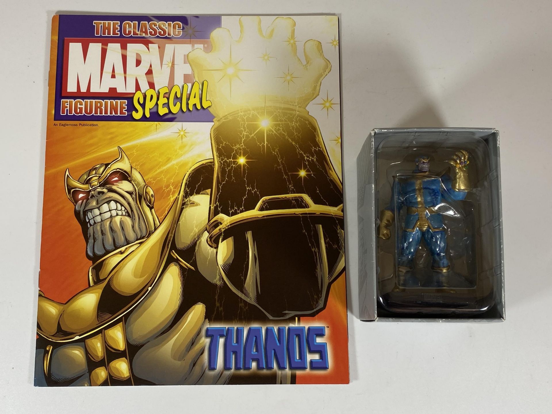A MARVEL CLASSIC LEAD SPECIAL COLLECTORS FIGURE - THANOS WITH MAGAZINE - Image 2 of 5