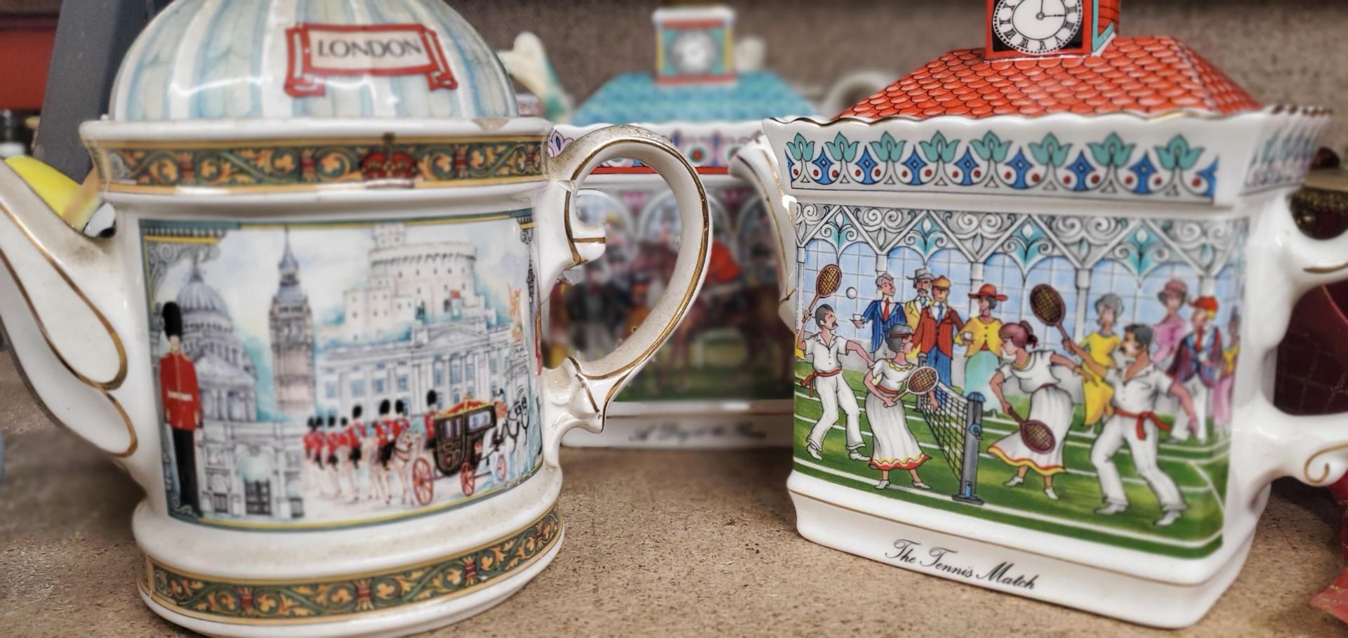 A COLLECTION OF NOVELTY CERAMIC TEAPOTS ETC - Image 2 of 4