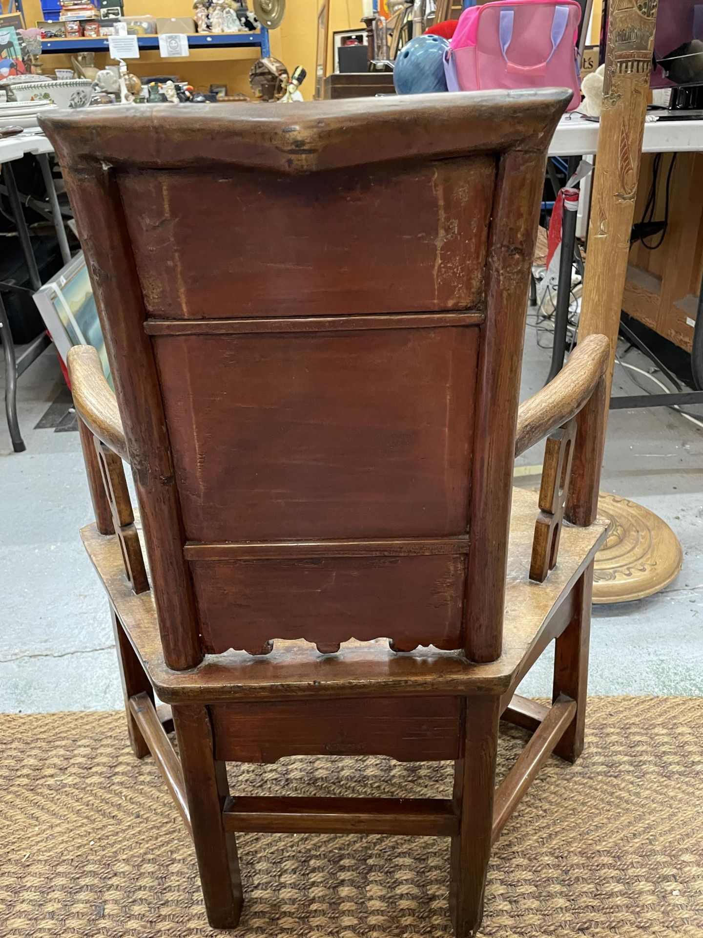 A VINTAGE CHINESE CARVED HARDWOOD CHILD'S ARMCHAIR WITH LOWER DRAWER TO SEAT, HEIGHT 80CM, WIDTH - Bild 6 aus 6
