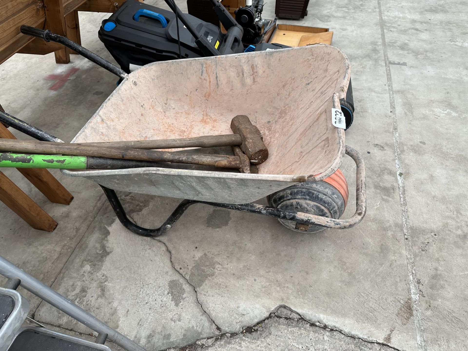 A METAL WHEEL BARROW AND TOOLS TO INCLUDE A SLEDGE HAMMER AND A PICK AXE ETC - Image 2 of 2