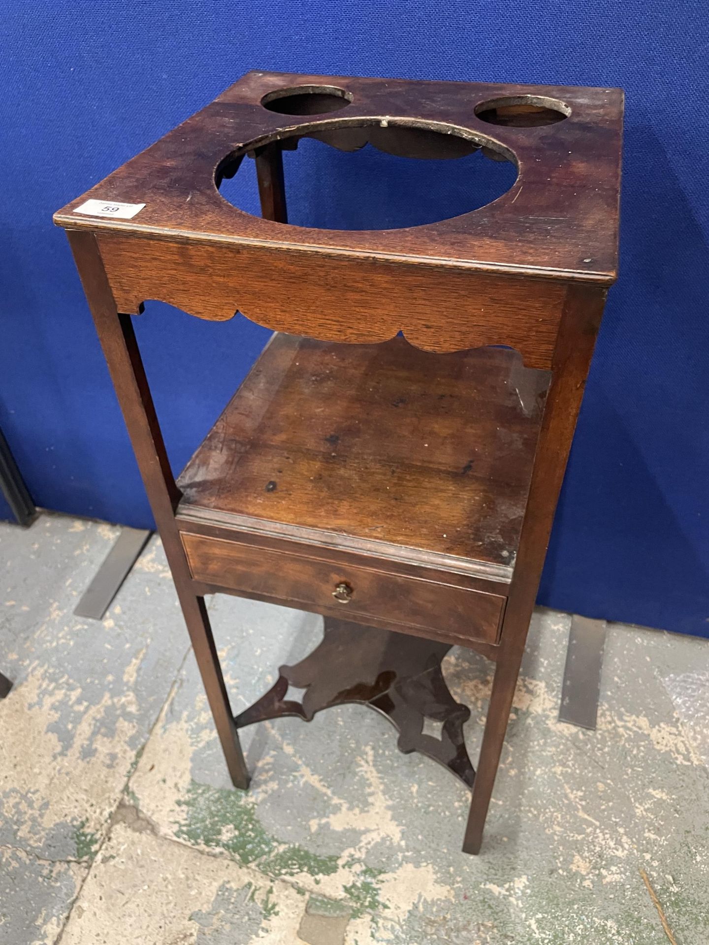 A VINTAGE OAK WASH STAND WITH LOWER DRAWER