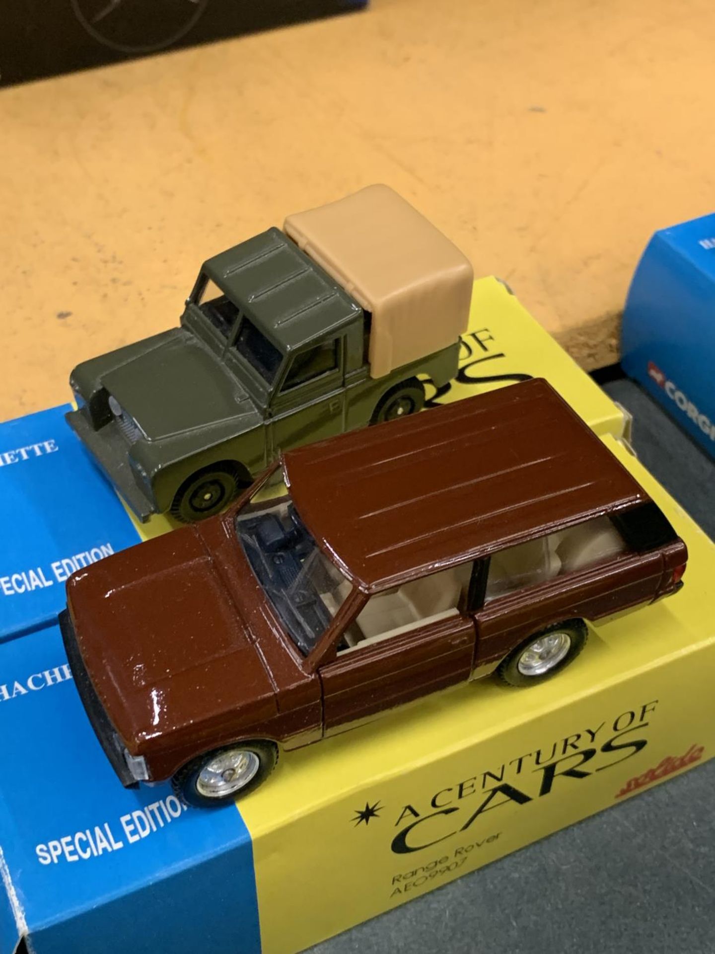 TWO BOXED CORGI 'A CENTURY OF CARS' TO INCLUDE A LANDROVER ADD7088 AND A RANGE ROVER AE09907 - Image 2 of 3