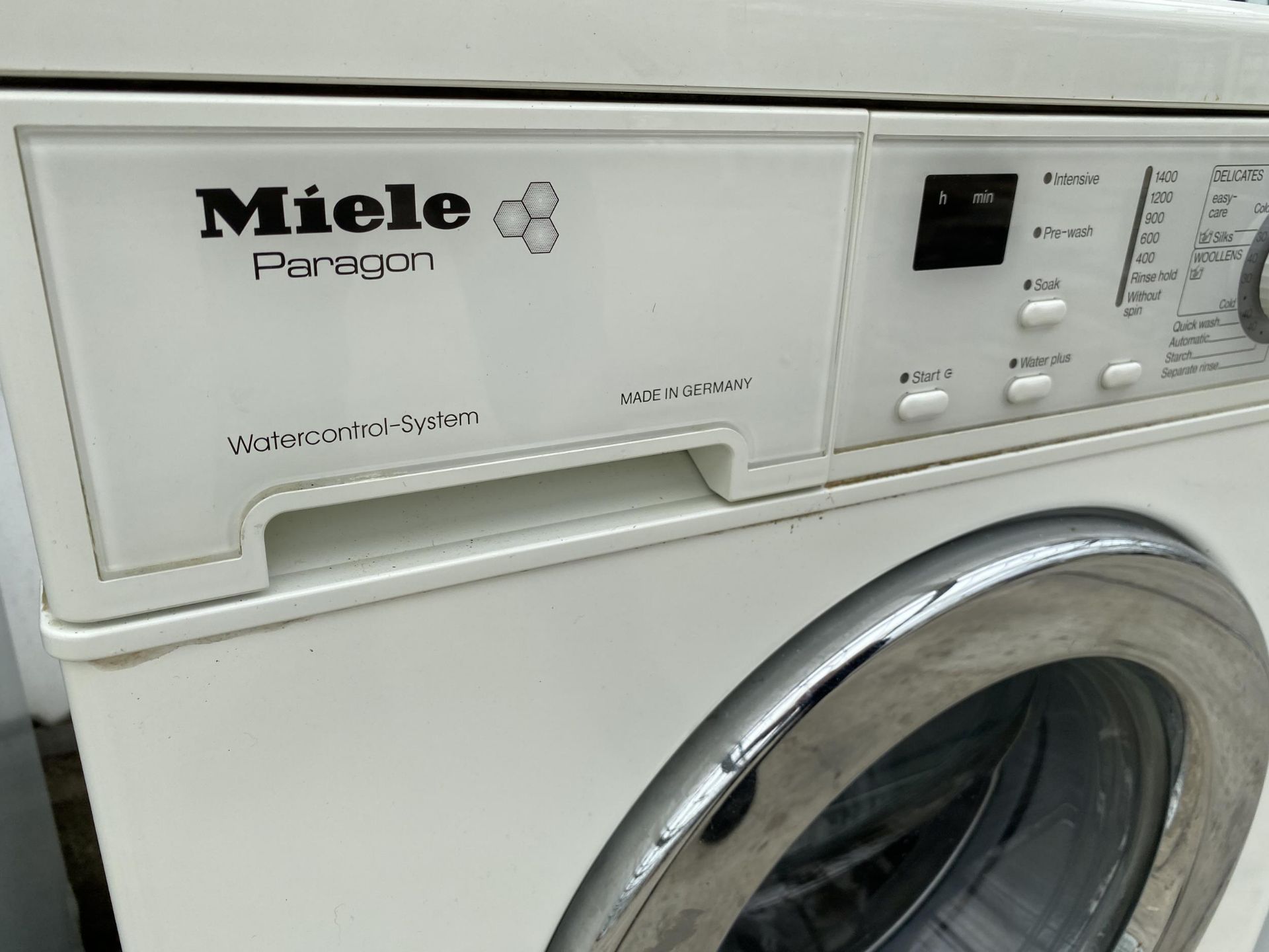 A WHITE MIELE PARAGON WASHING MACHINE - Image 3 of 3