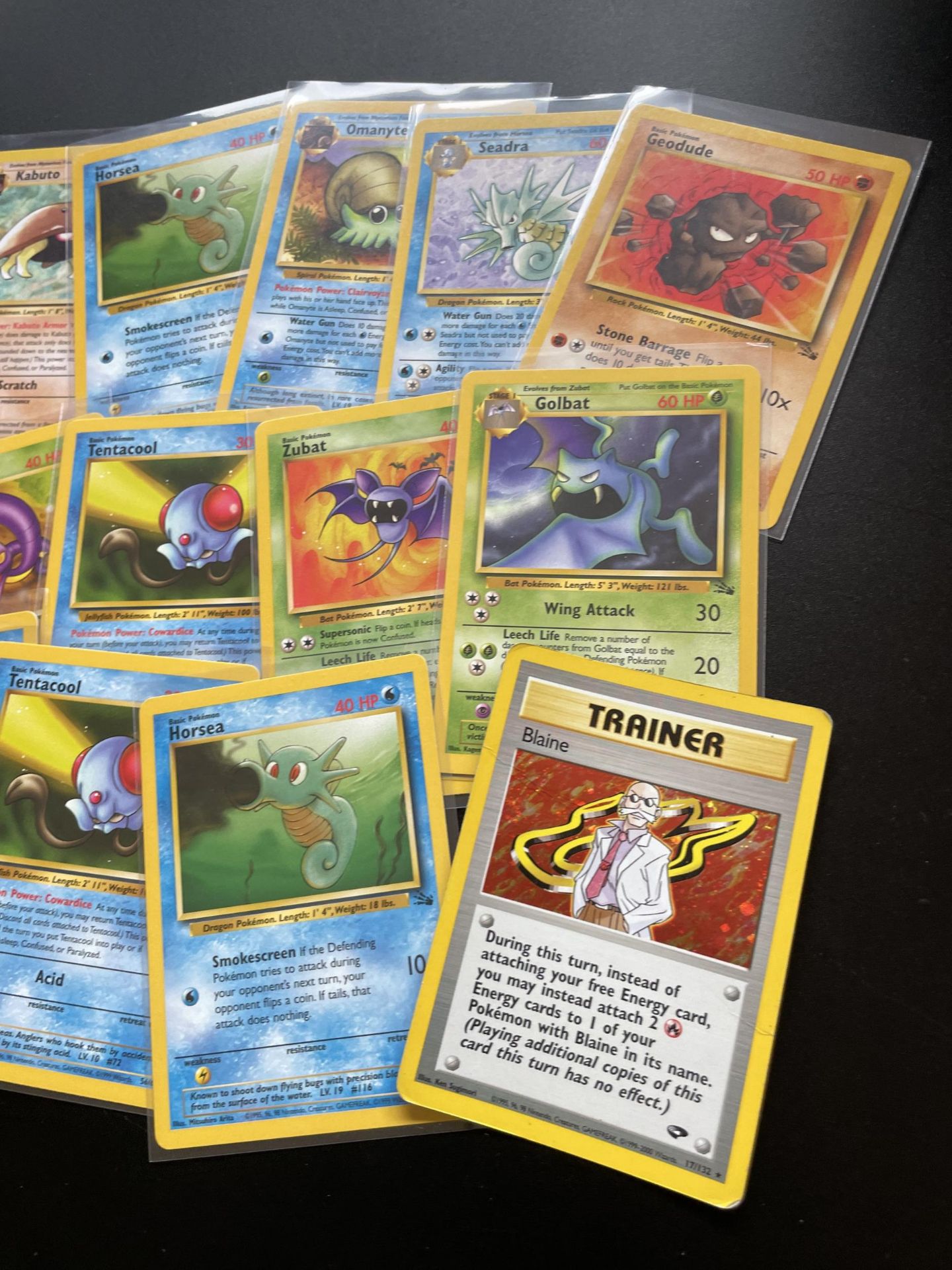 A COLLECTION OF 1999 WOTC POKEMON CARDS, FOSSIL SET, HOLO BLAINE GYM HEROES TRAINER ETC - Image 4 of 5