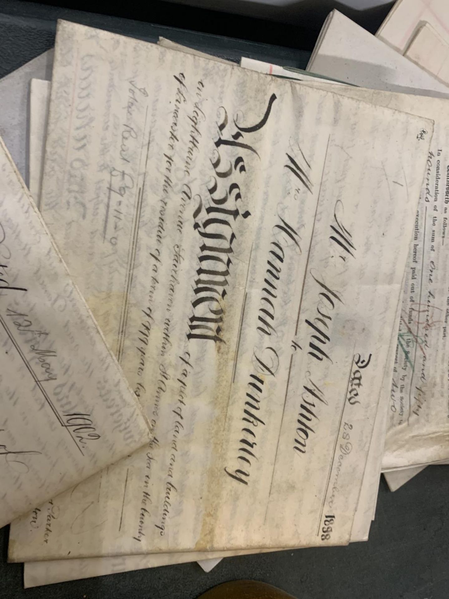 A COLLECTION OF LATE 19TH / EARLY 20TH CENTURY INDENTURES - Bild 3 aus 4