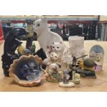 A MIXED GROUP OF CERAMIC FIGURES, CAT, DOLPHIN ETC