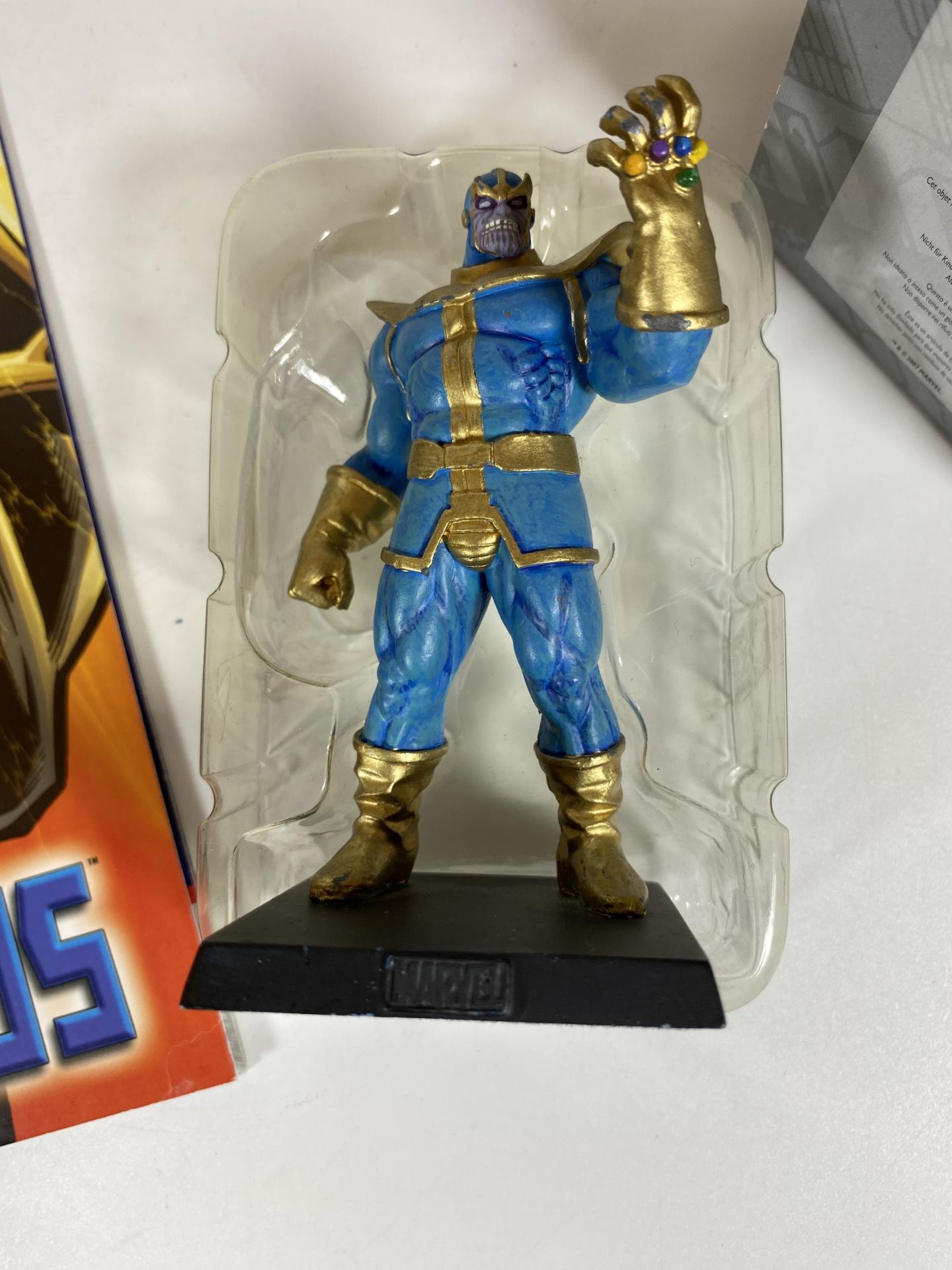 A MARVEL CLASSIC LEAD SPECIAL COLLECTORS FIGURE - THANOS WITH MAGAZINE - Image 4 of 5