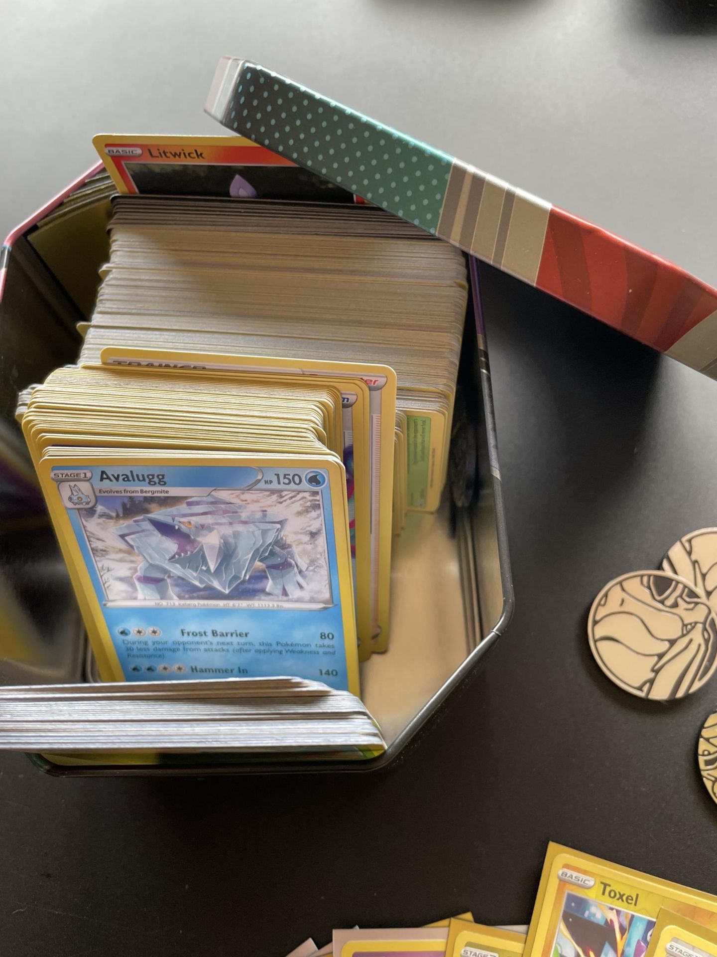 A TIN OF ASSORTED POKEMON CARDS, HOLOS, TOKENS ETC - Image 5 of 5