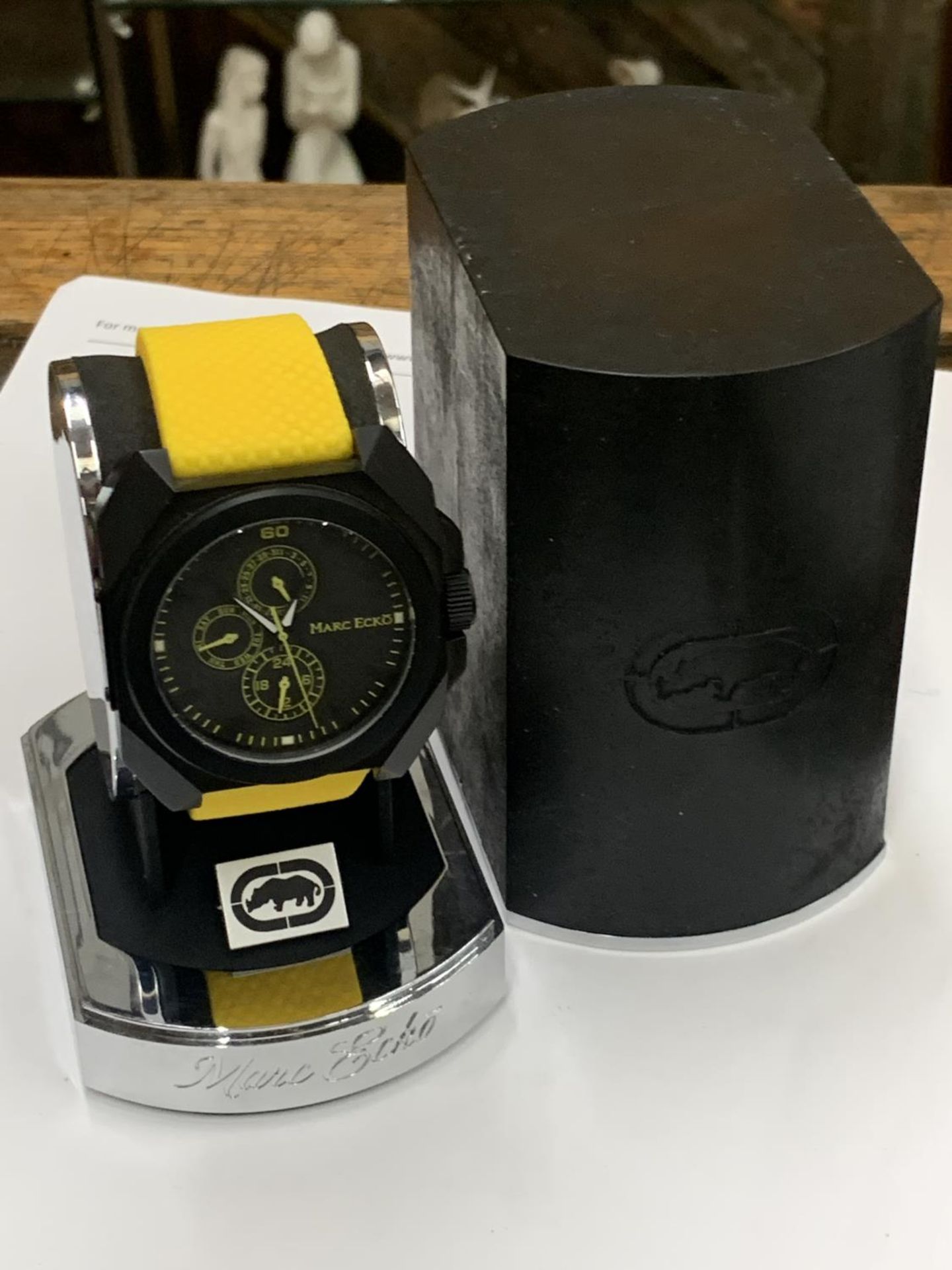 A MARC ECKO PASTIME WATCH (QUARTZ) MODEL E1359861 DAY DATE AS NEW WITH BOX SEEN IN WORKING ORDER BUT