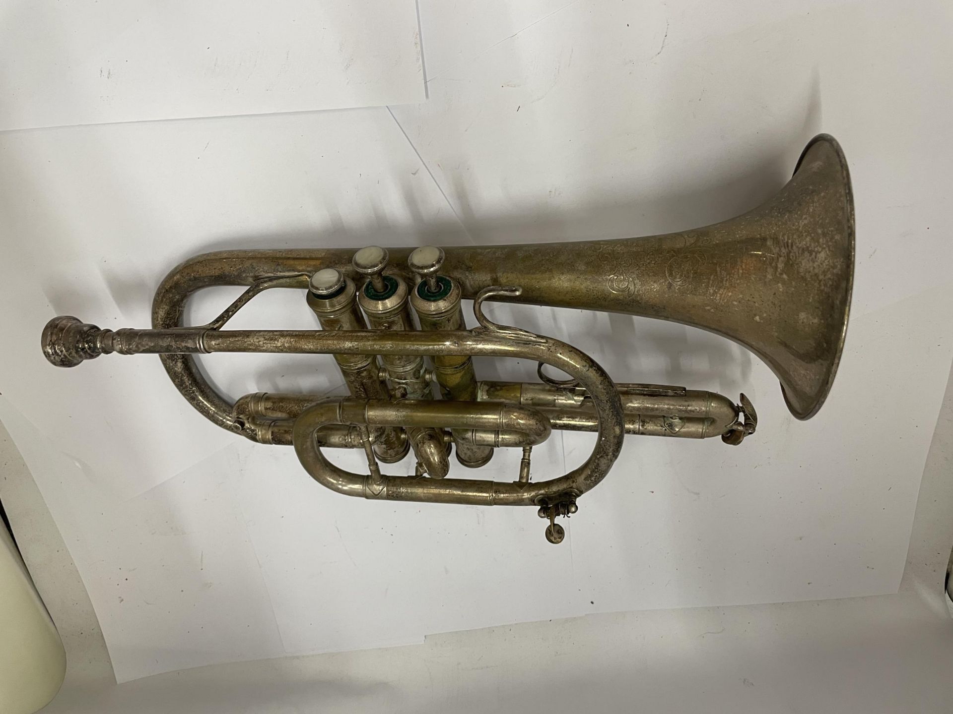 A VINTAGE BRASS CORNET - Image 3 of 4