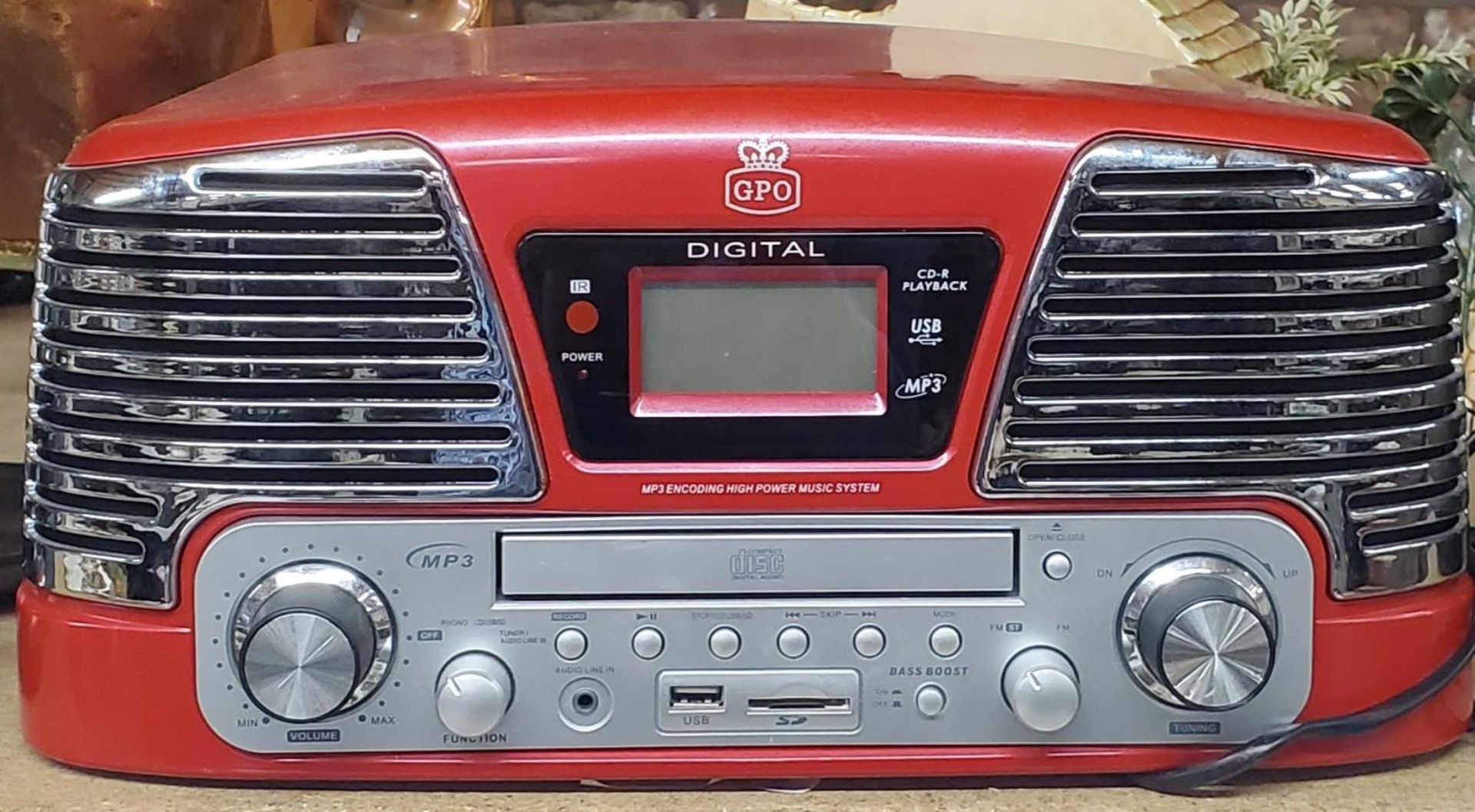 AN AS NEW RED GPO RECORRD/COMPACT DISC PLAYER
