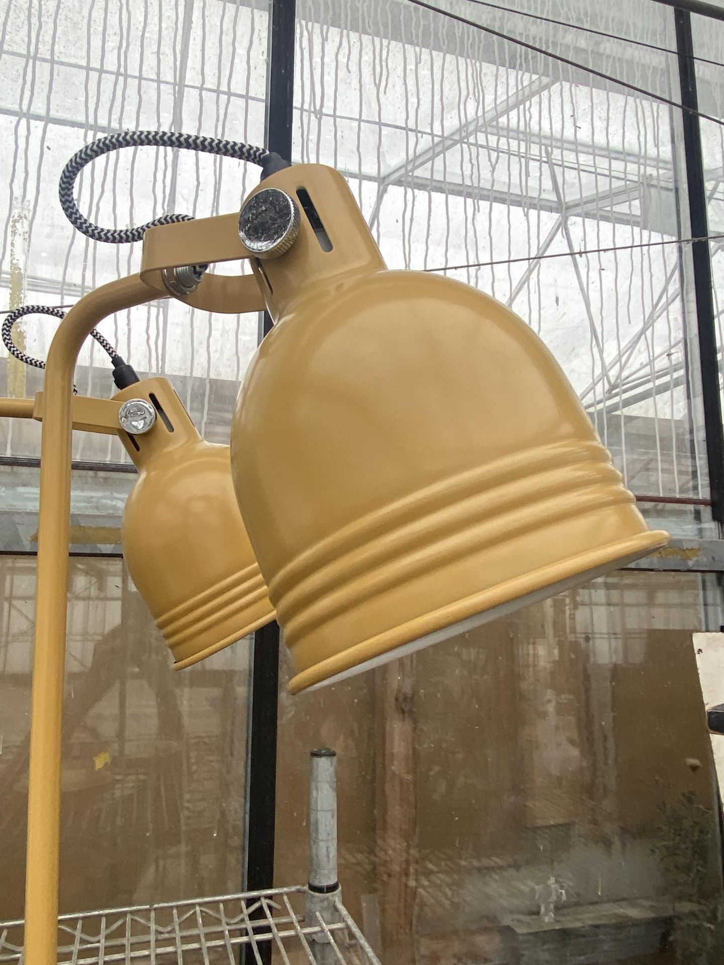 A PAIR OF RETRO MUSTARD YELLOW ADJUSTABLE TABLE LAMPS - Image 2 of 2