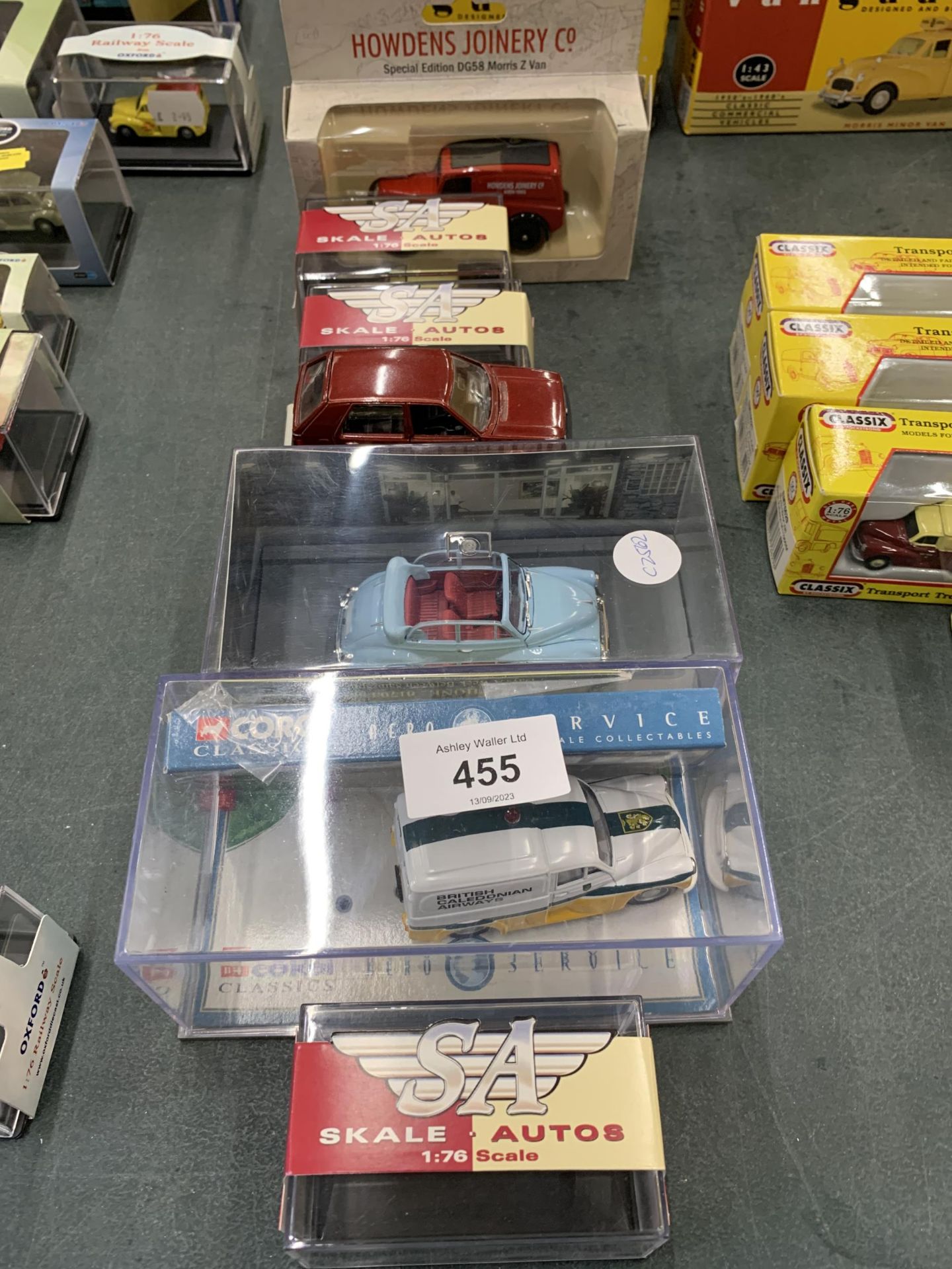 A MIXED GROUP OF DIECAST MODELS, CORGI CLASSICS, SA SCALE AUTOS ETC