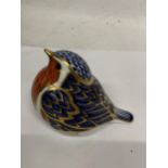 A ROYAL CROWN DERBY ROBIN (SECOND)